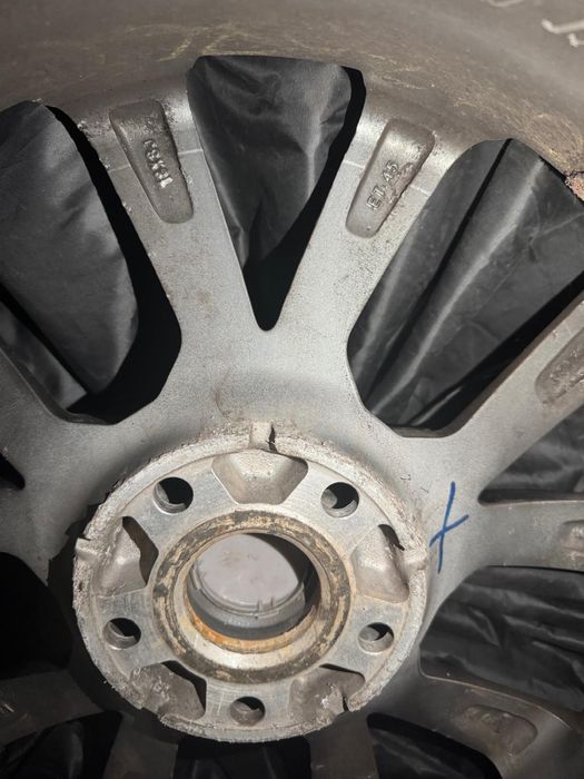 Jante Skoda RS 5x112 pe 18 Anvelope iarna hankook 225/40/18 DOT 2222