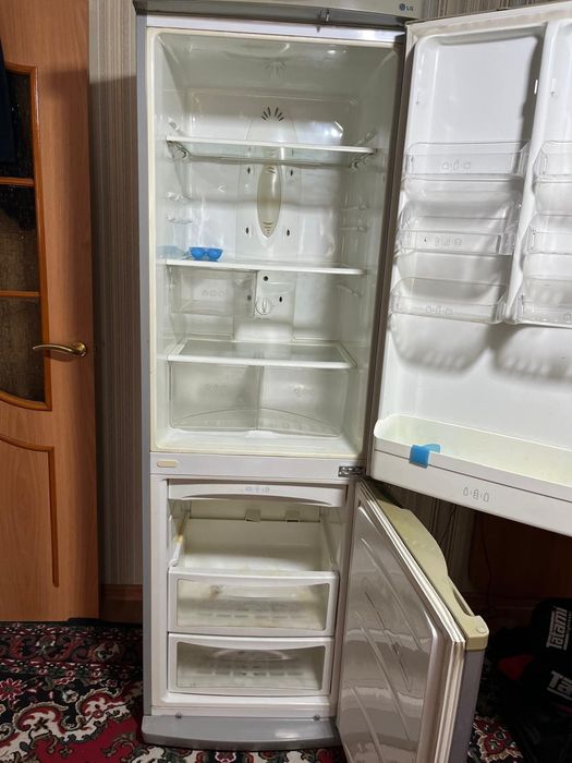 Продам холодильник LG no frost