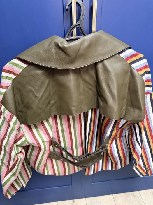 Куртока модная брендовая