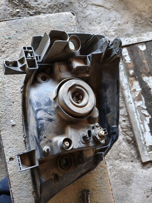 Фар Ниссан хтреил т30 и стоп