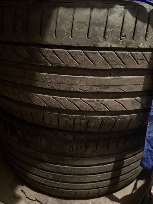 Продам резину комплект разноширокая