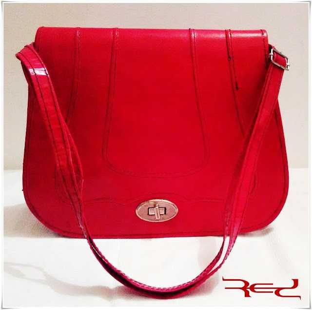 Geantă roşie din piele naturală - Superbă!
