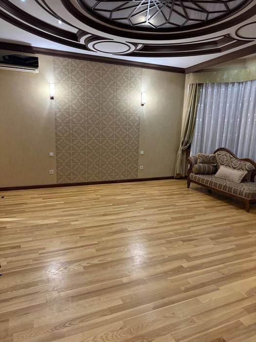 Аренда дома. Никитина 3 уровня. 7 комнат.600м²