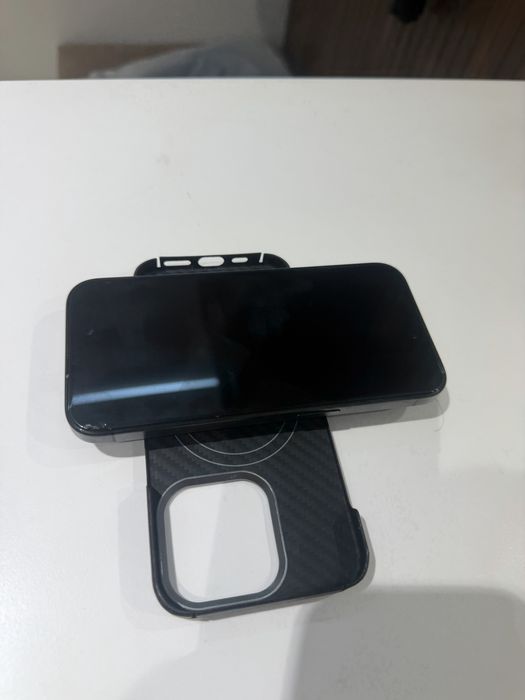 Продам iphone 15 pro