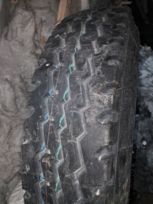 Продам резину новая с диском