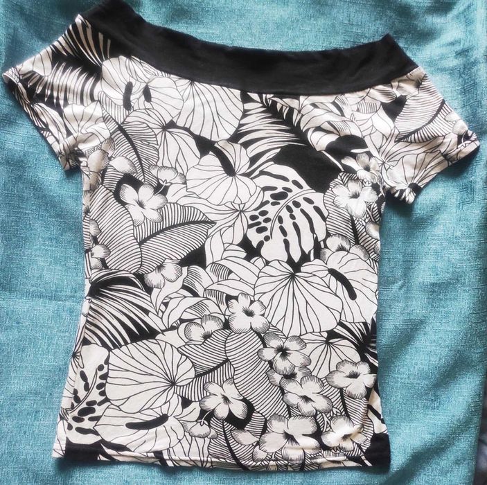 Tricou chic (vând/ schimb)