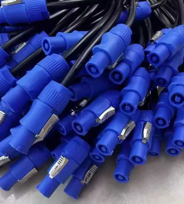 Cabluri / Mufe Powercon In/Out diferite lungimi alimentare lumini boxe