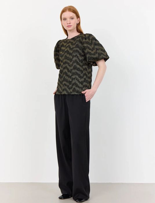 Levete Room S Топ с буфан ръкав