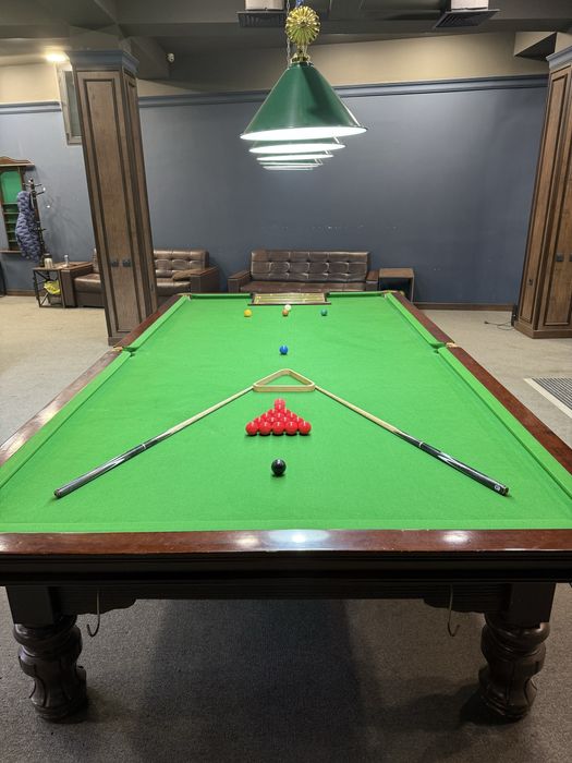 Снукер стол сотилади !!!
