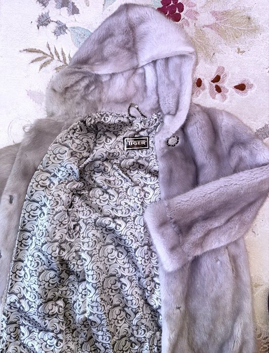 Шуба норковая для девочки 6-9