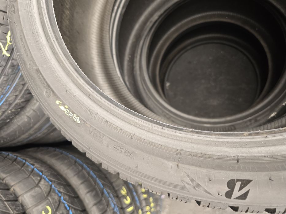 255 35 20 bridgestone m+s o buc