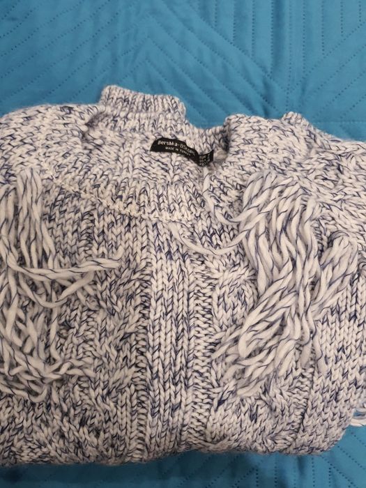 Пуловер Bershka с размер