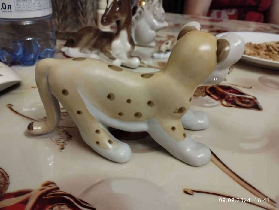 Статуэтки  "Тигр" ЛФЗ, Львёнок