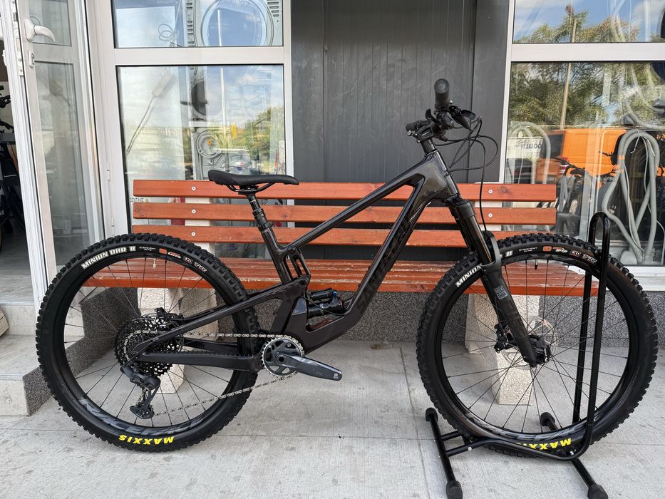 Планински велосипед Мекица SantaCruz 5010c Carbon 27.5/M