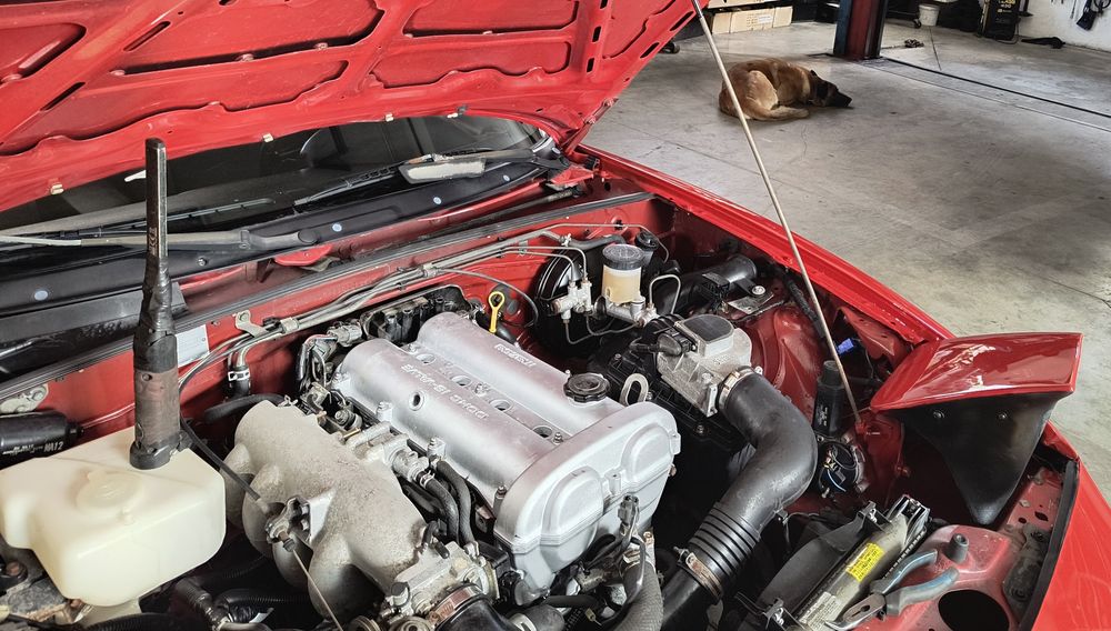 Mazda Mx-5 NA Miata cu LSD