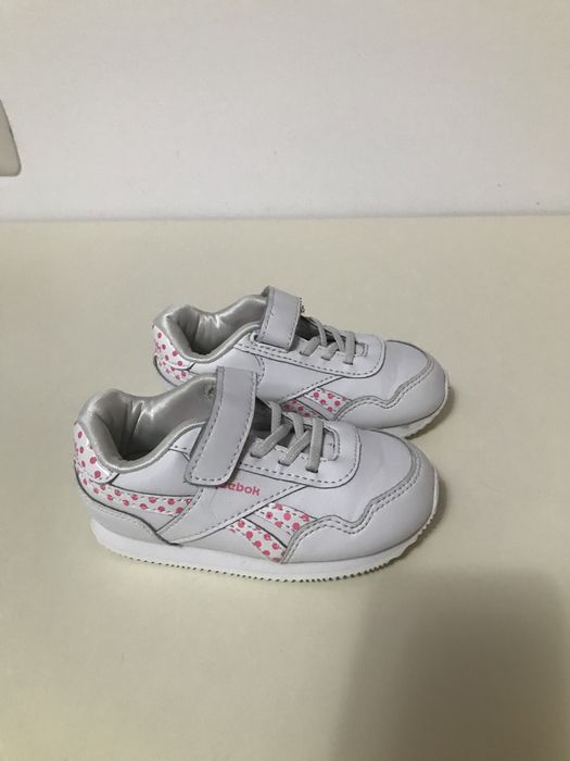 Adidasi Reebok fetite marimea 22