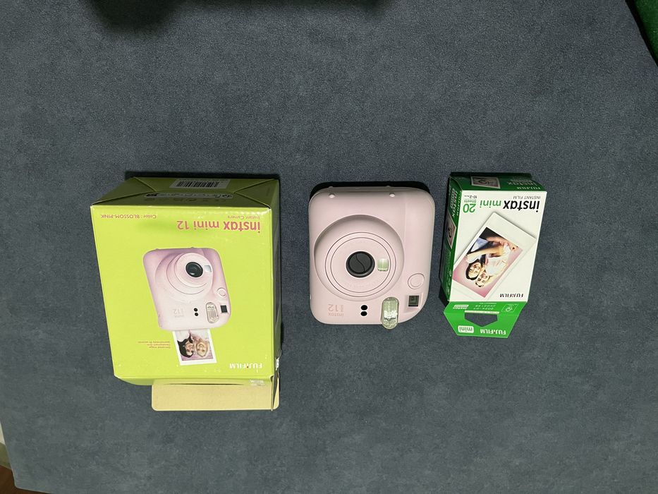 Instax mini 12 (инстах 12 мини)