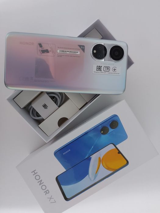 Продам сот.телефон