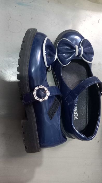 Туфли на девочку, в отличном состоянии