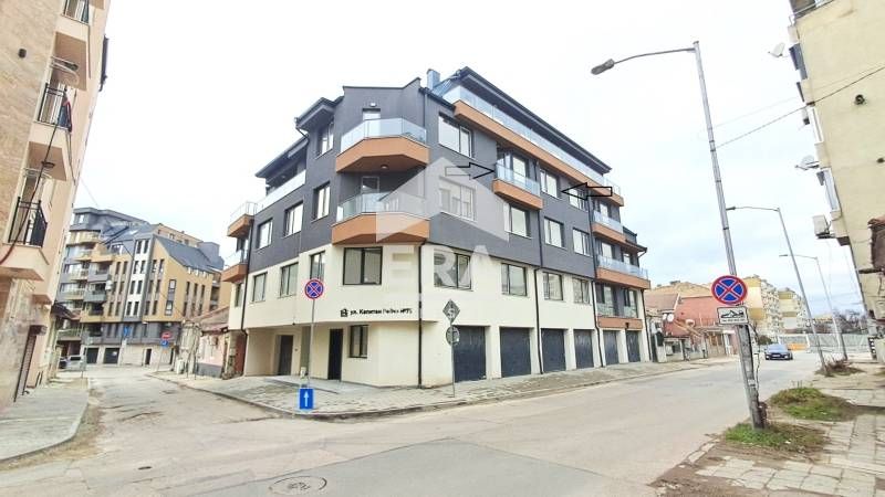 Двустаен ексклузивен апартамент за продажба, в новопостроена сграда на