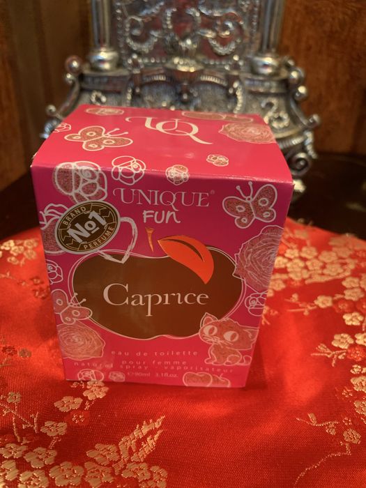 Продам вода туалетная духи