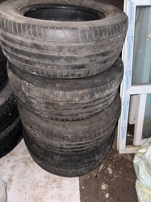 Продам летние резины