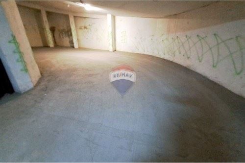 Дава се под наем Гараж / Паркомясто в Варна, Терапевтична болница - 12 кв.м за 57 € - Снимка #3