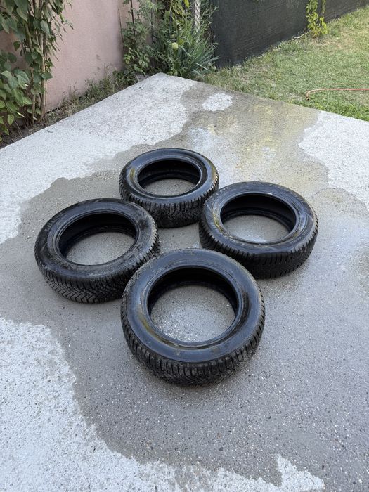 4 броя зимни гуми Laufenn