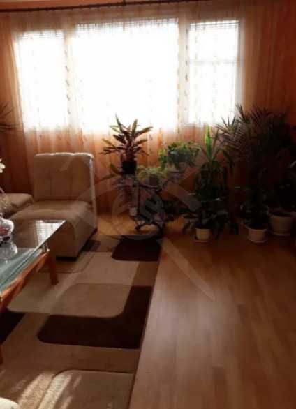 Продава се Двустаен апартамент в Пловдив, Изгрев - 60 кв.м за 792 €/кв.м - Снимка #2