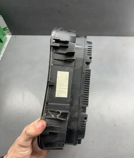 Ceas bord Volkswagen VW Golf 2001 1.4 MT (75 hp)