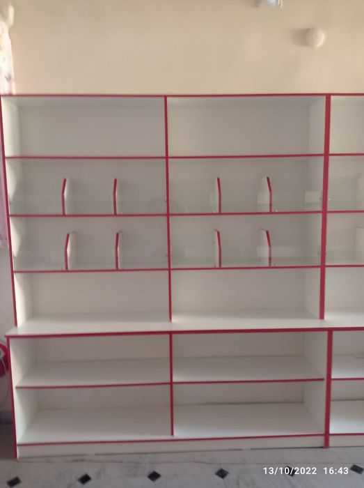 Витрина для магазина б/у