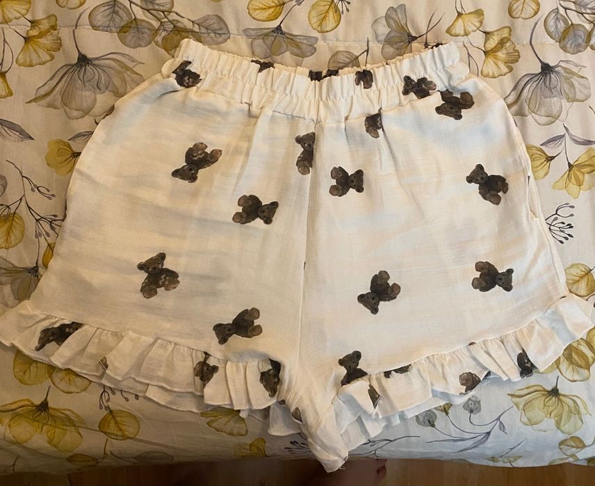 Дамски къси гащи с принт