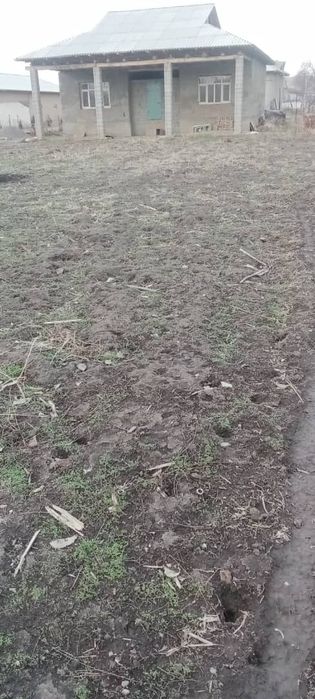 Yer sotiladi 10 sotix