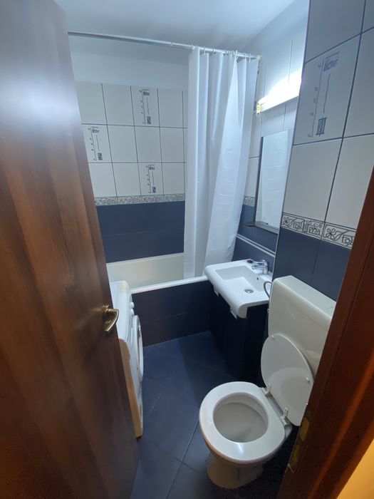 Inchiriez garsoniera blvd Basarabia zona Diham Arena Nationala