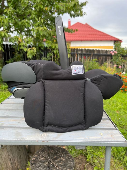 Vand Scoica Cybex Cloud Z I-Size + Baza Isofix Z + Adaptori