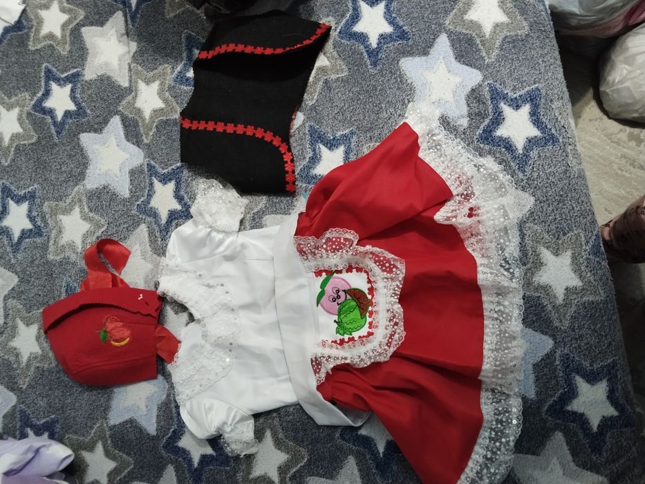 Костюм красной шапочки