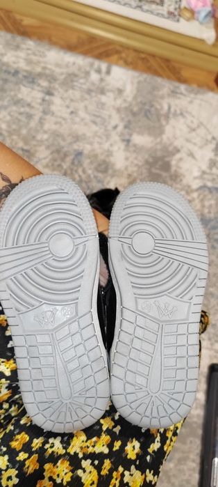 Кроссовки детские