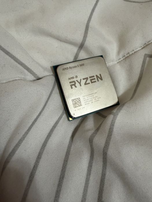 AMD Ryzen 1600 процесор