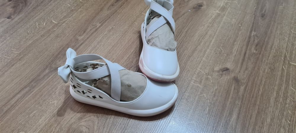 Туфли для девочки 29 раз