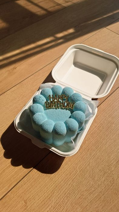 Муссовые бенто торты