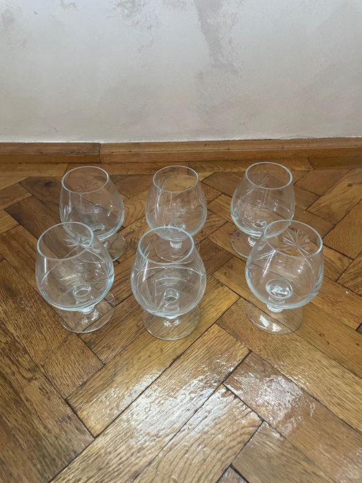 Set 6 pahare vin și 6 pahare coniac