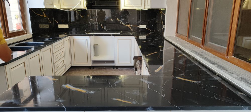 Oshxona mebellari uchun Akrilni Tosh