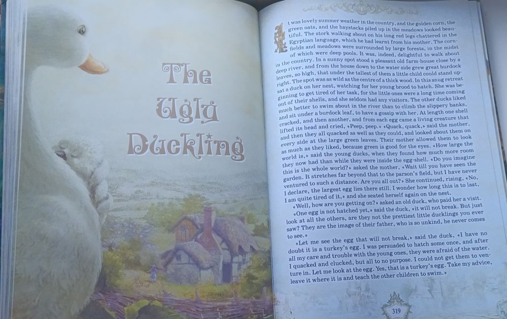 Продам книгу Ганса Андерсена