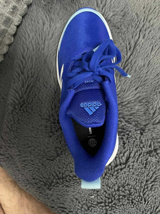 Детски Обувки Адидас син цвят размер 34