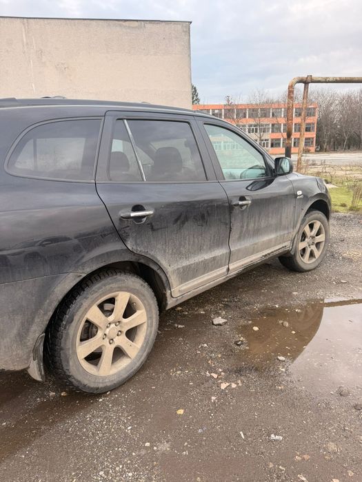 Vând Hyundai santa fe 2.2