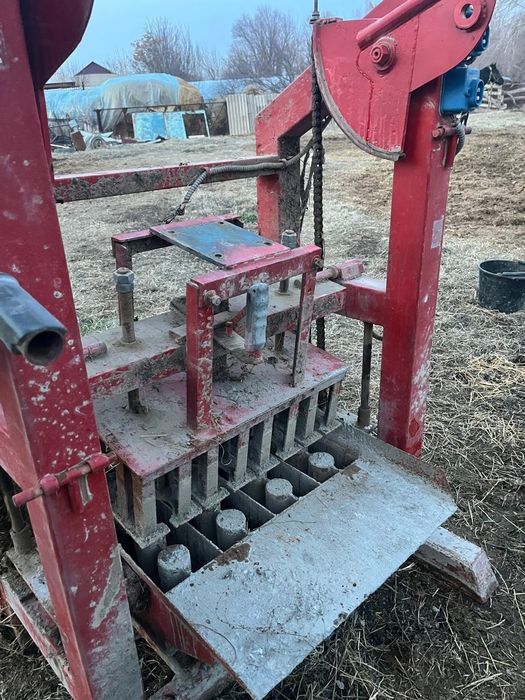 Шлакаблок аппарат