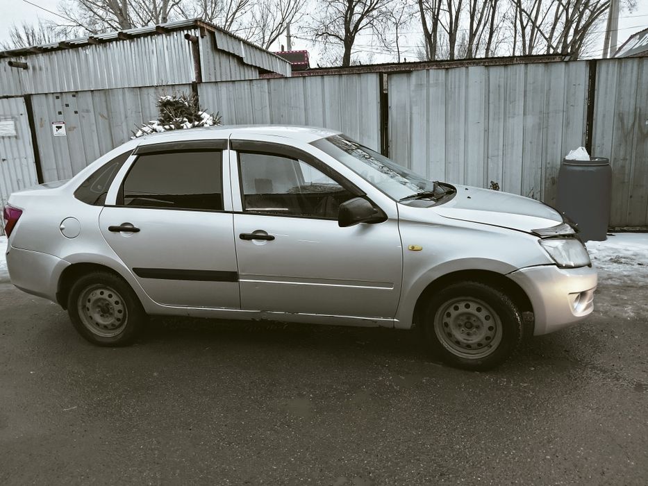 Срочно продам машину