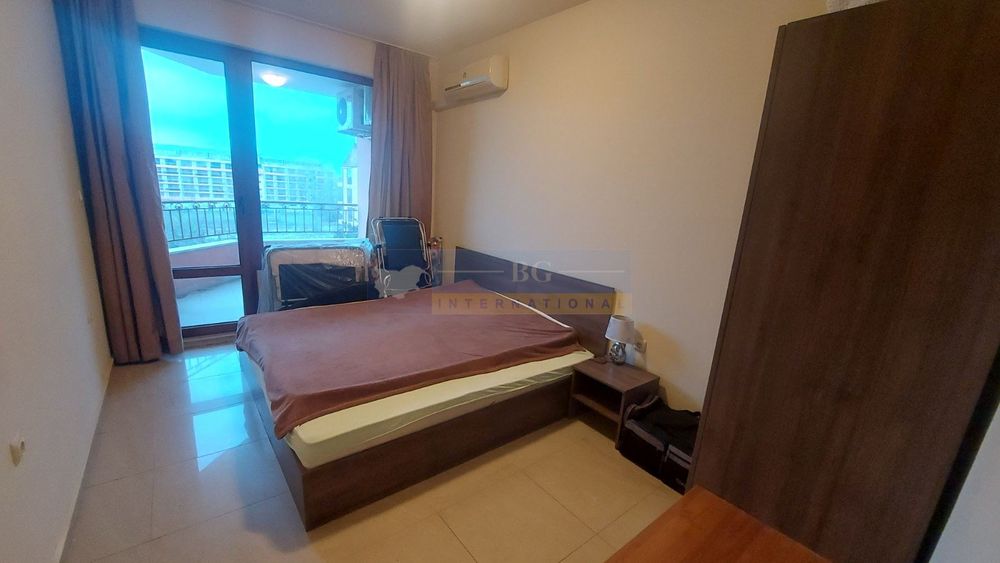 Продава се Двустаен апартамент в к.к. Слънчев бряг - 63 кв.м за 559 €/кв.м - Снимка #3