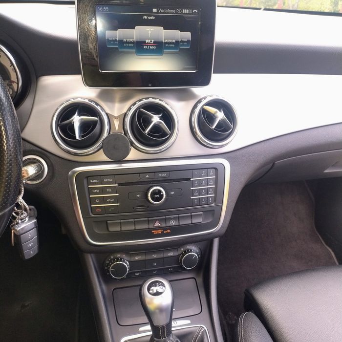 MERCEDES-BENZ GLA 2015 — imagine 5