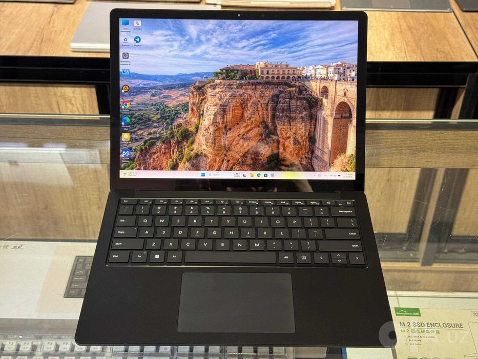 MICROSOFT SURFACE LAPTOP 5 CORE i5-1245U ram 8 ssd 256 Сенсорный